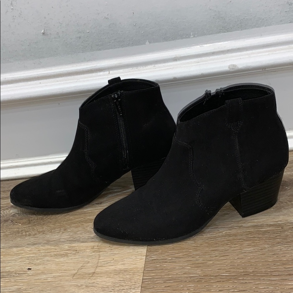 Black Booties